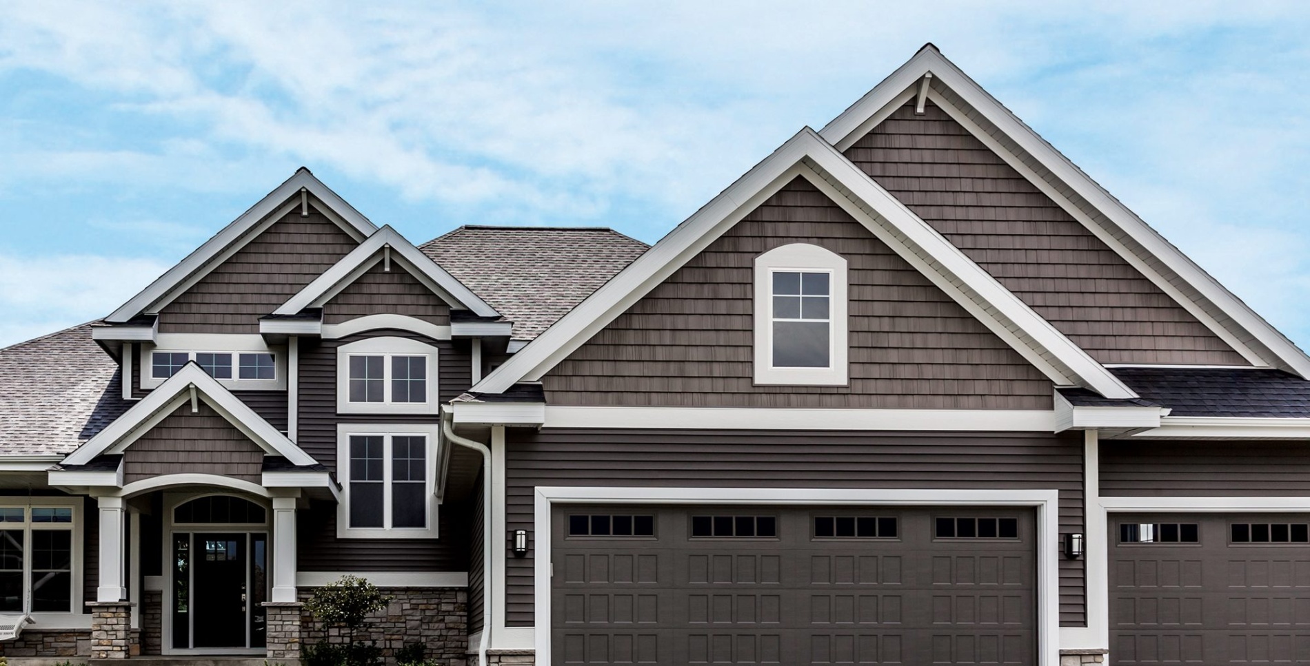 Upgrade Your Vinyl Siding Game With These Stylish Accessories!